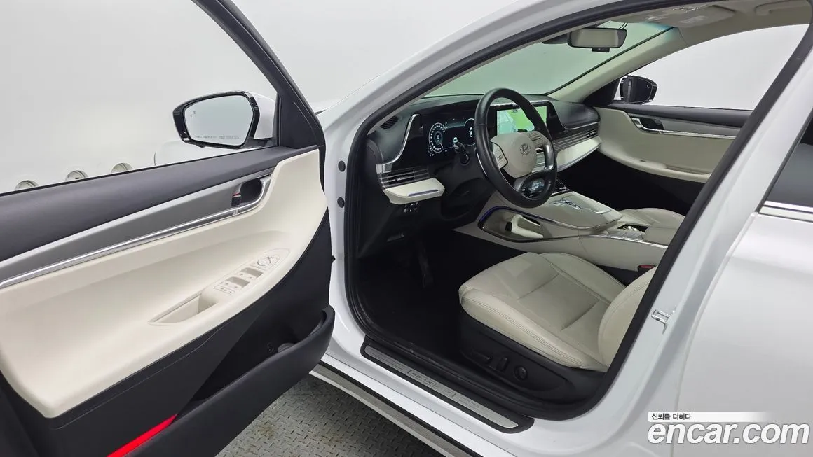 Hyundai Grandeur 2022 из KR, фото 8