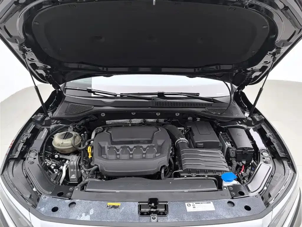 Volkswagen Passat — фото 9