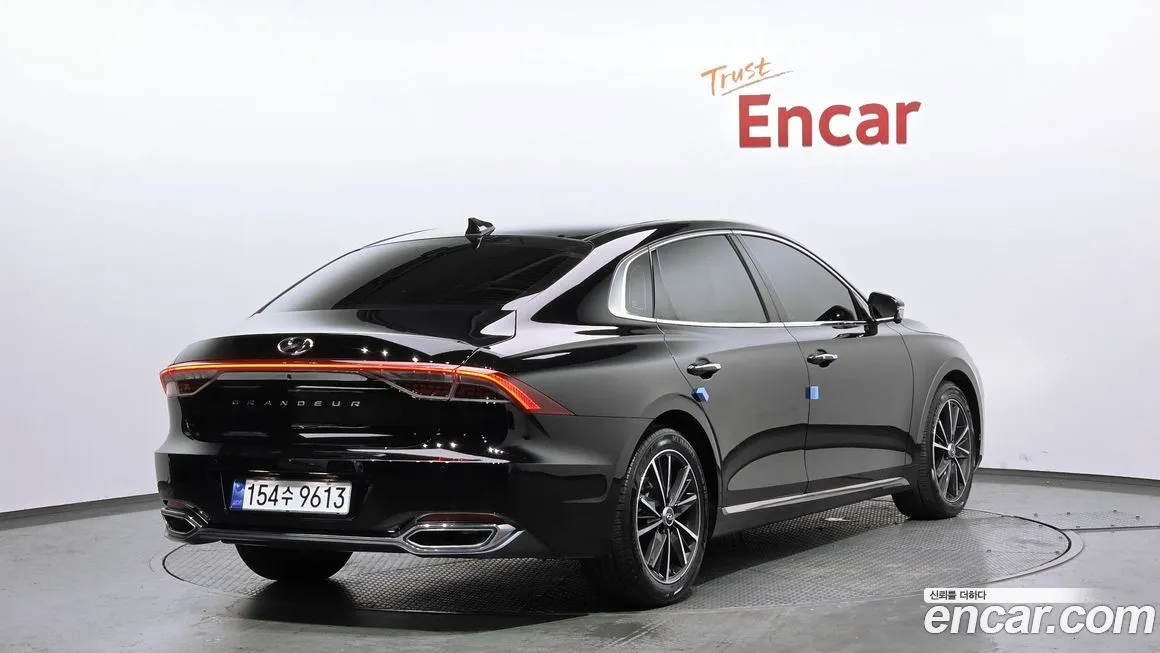 Hyundai Grandeur 2023 из KR, фото 5