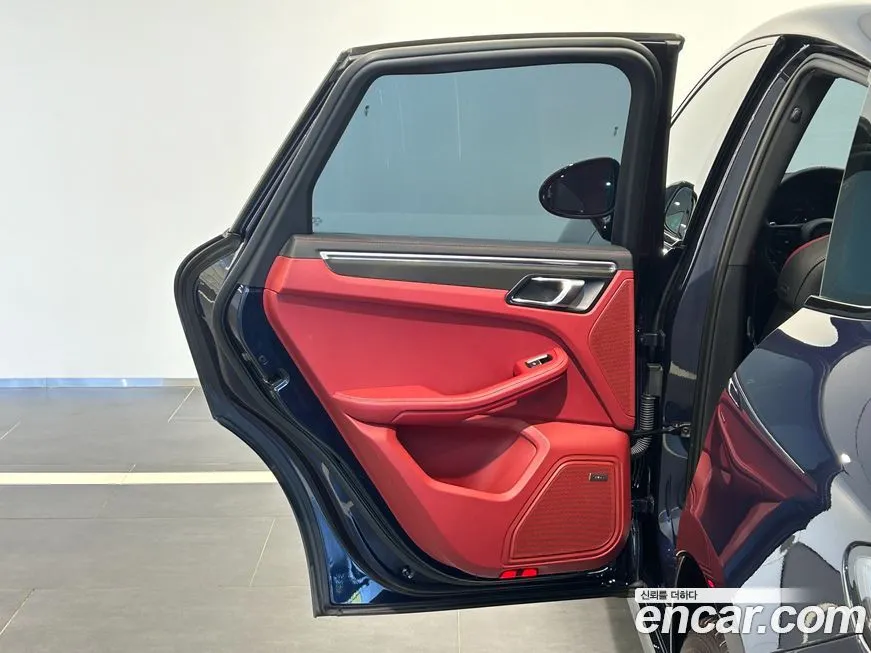 Porsche Macan 2023 из KR, фото 6