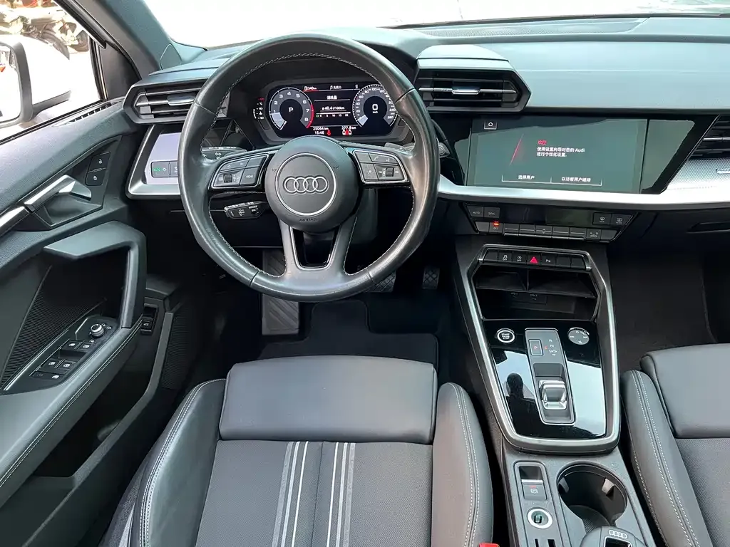 Audi A3 2024 из CN, фото 3
