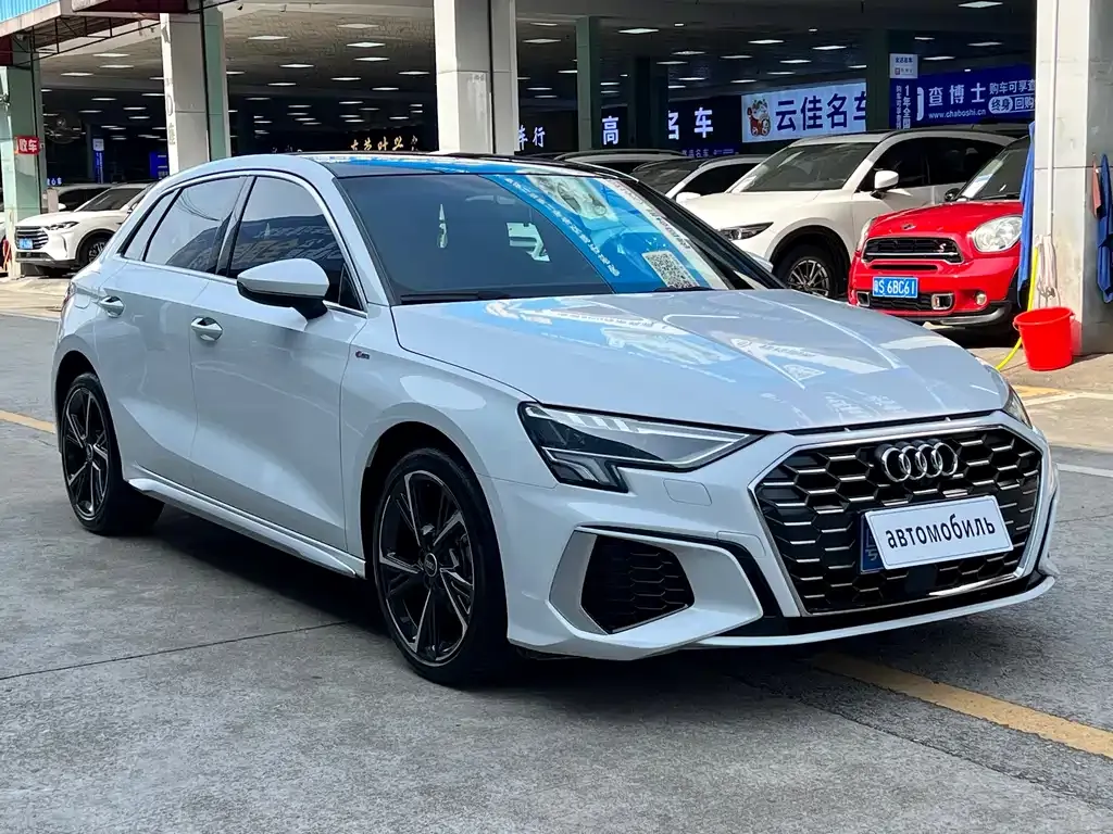 Audi A3 2024 из CN, фото 6