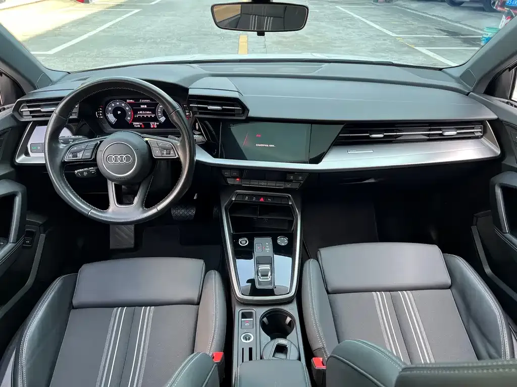 Audi A3 2024 из CN, фото 9