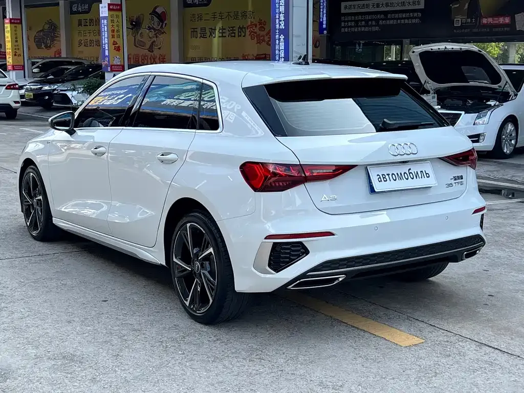 Audi A3 2024 из CN, фото 4