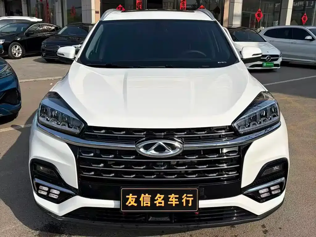 Chery Tiggo 8 — фото 8