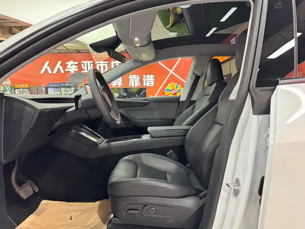 Tesla Model Y 2025 из CN, фото 3