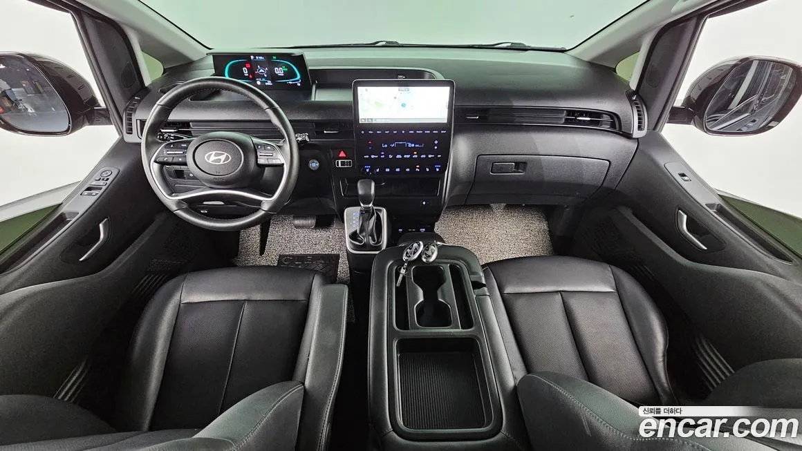 Hyundai Staria 2025 из KR, фото 10