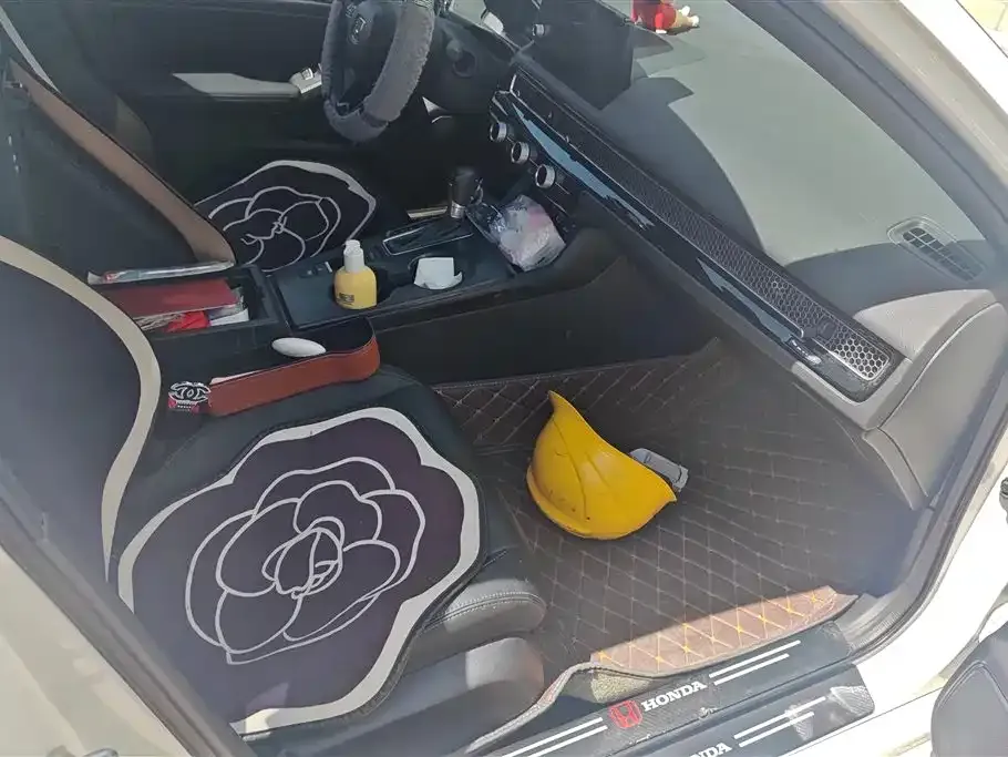 Honda Civic — фото 10