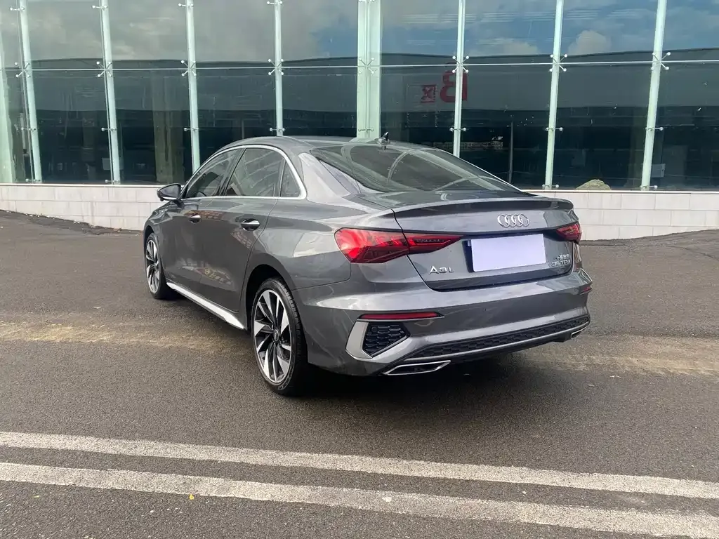 Audi A3 2024 из CN, фото 5