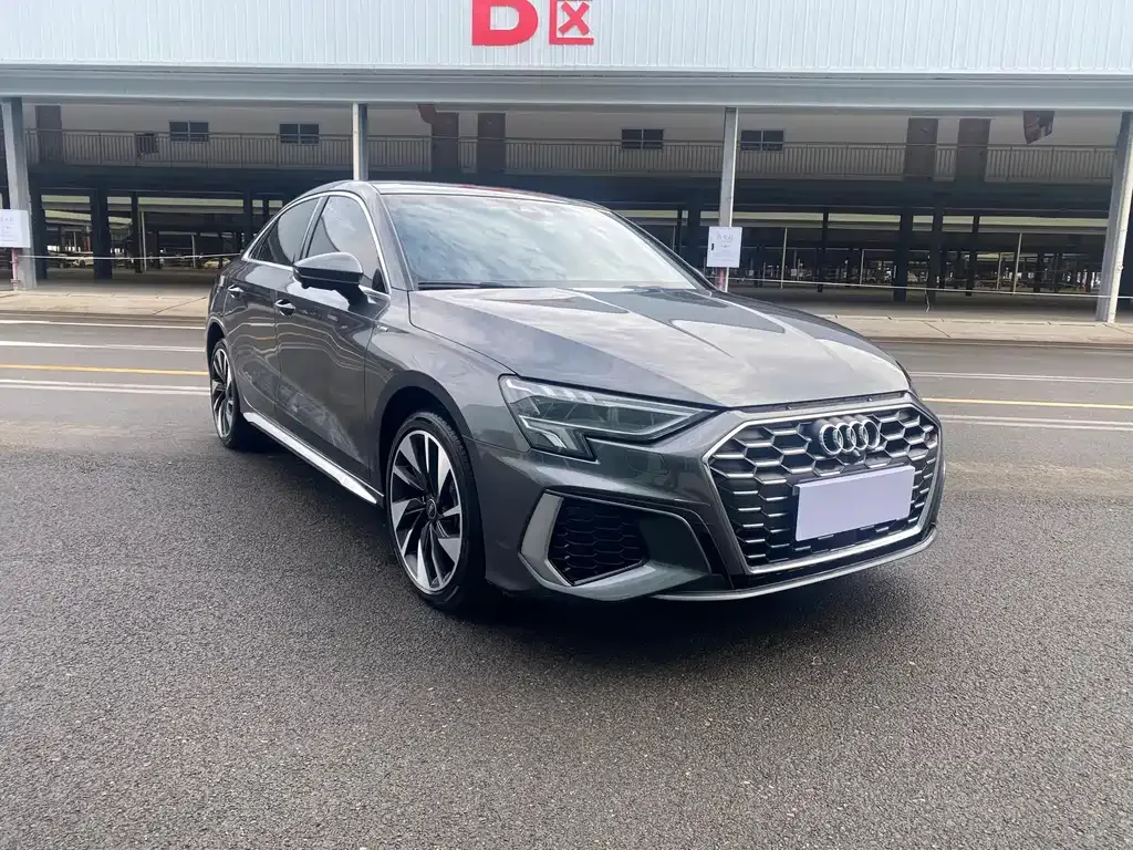 Audi A3 2024 из CN, фото 9