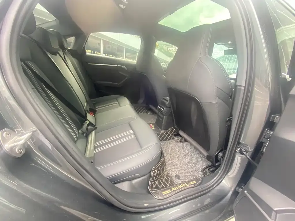 Audi A3 2024 из CN, фото 3