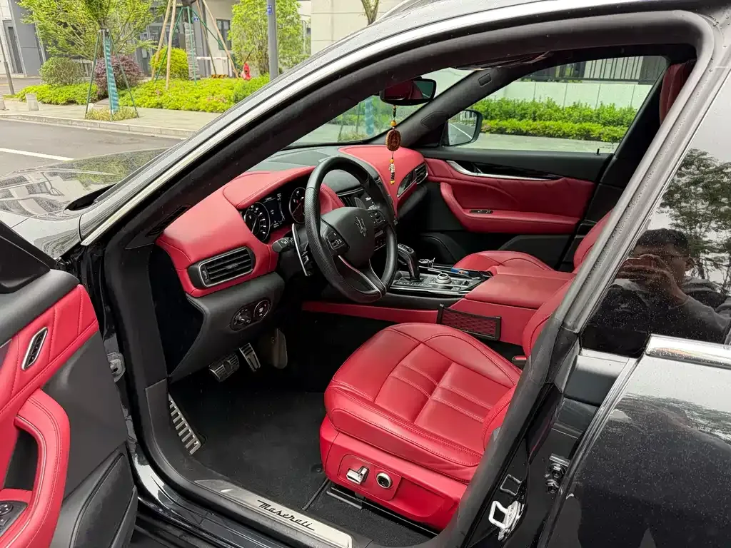 Maserati Levante 2022 из CN, фото 6