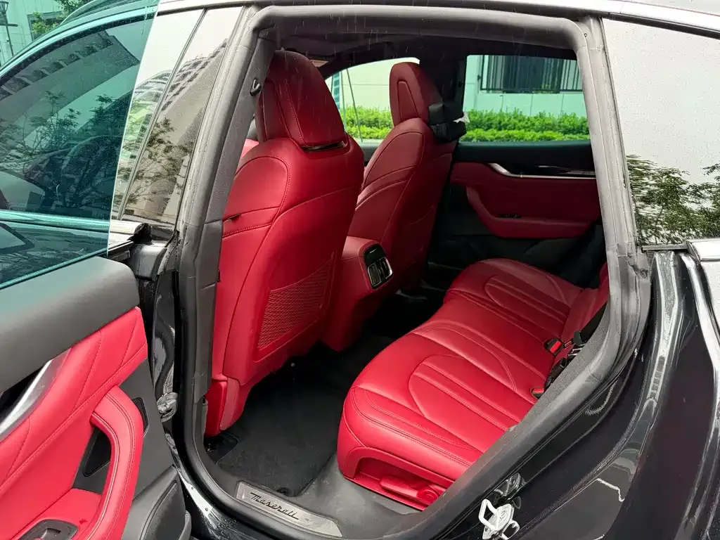 Maserati Levante 2022 из CN, фото 4