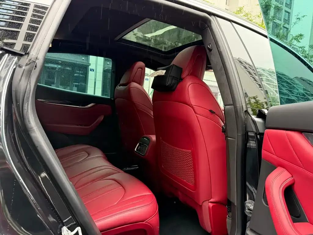 Maserati Levante 2022 из CN, фото 5