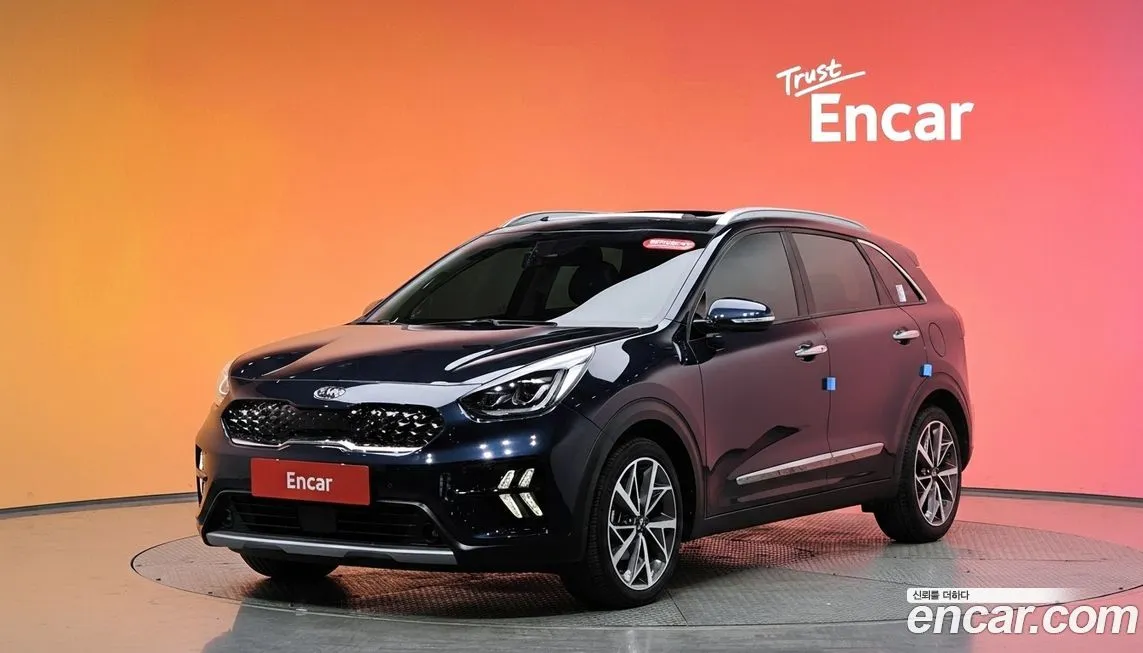 Kia Niro — фото 1