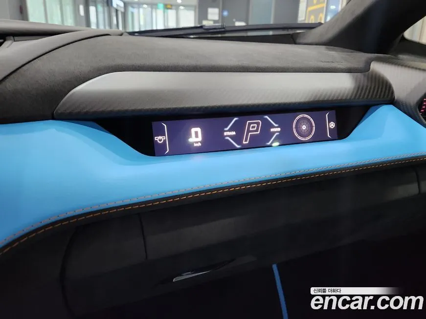 Lamborghini Revuelto 2025 из KR, фото 3