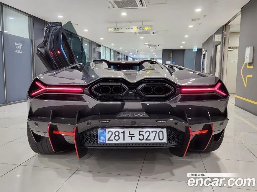 Lamborghini Revuelto 2025 из KR, фото 6