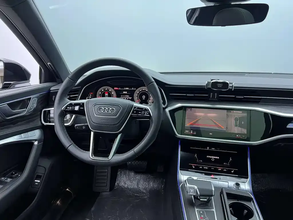 Audi A6L — фото 8
