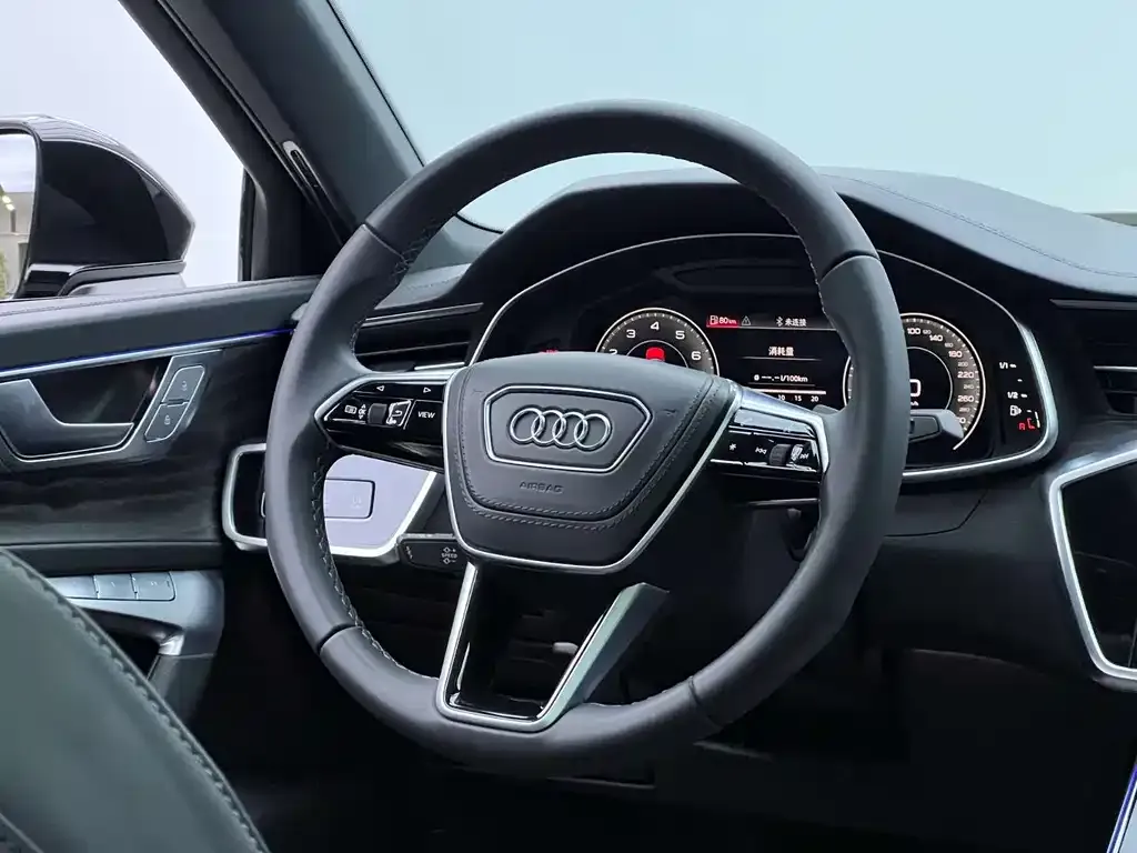 Audi A6L — фото 4