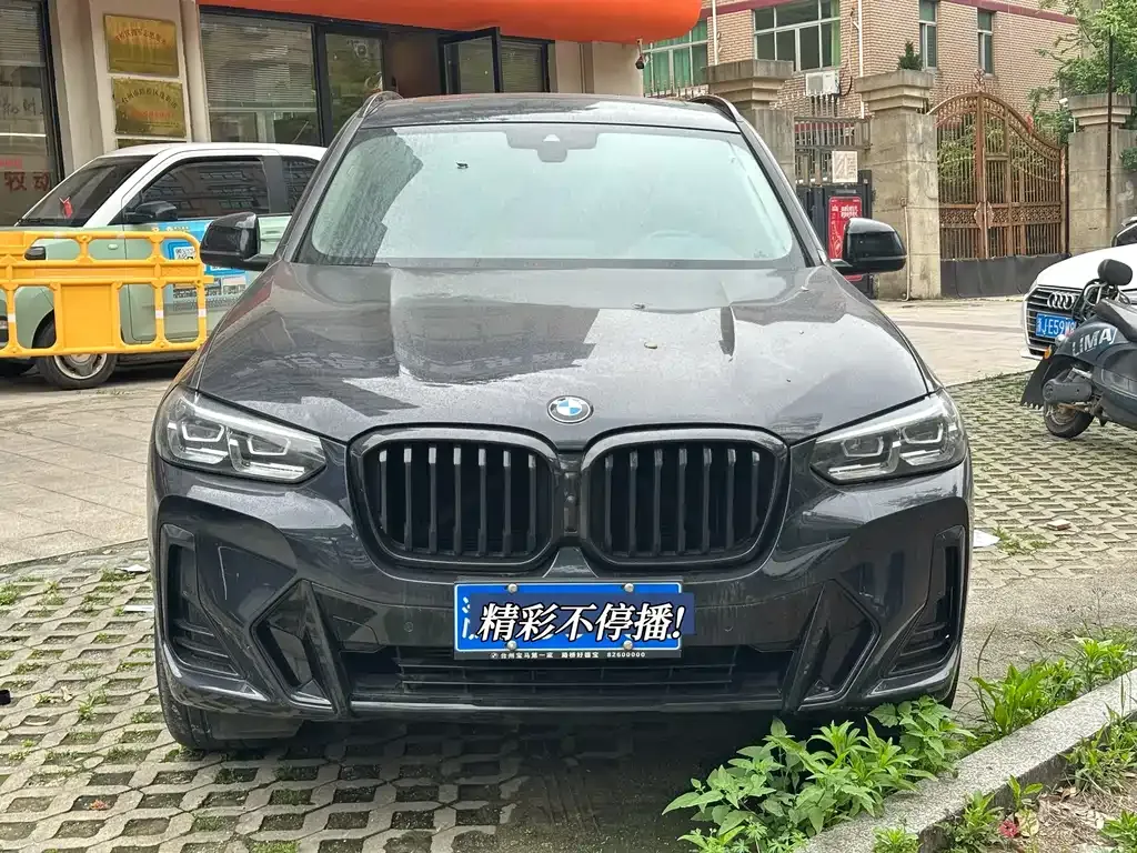BMW X3 — фото 9