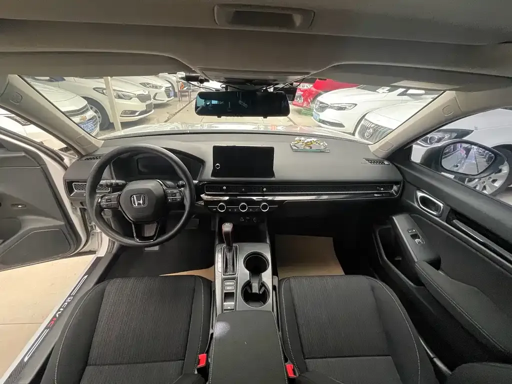 Honda Civic 2023 из CN, фото 3