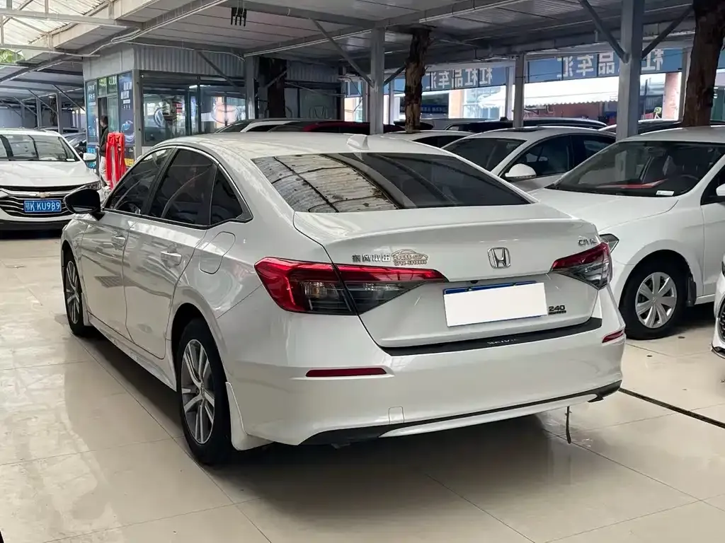Honda Civic 2023 из CN, фото 9