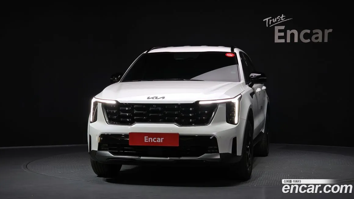 Kia Sorento — фото 6