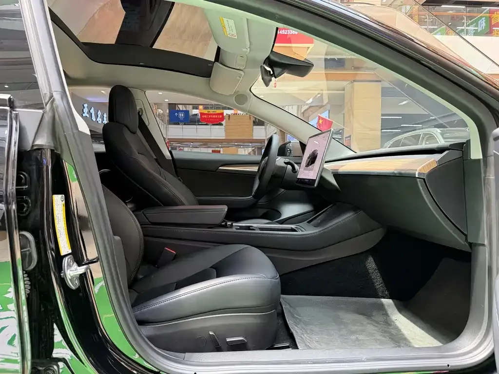 Tesla Model 3 2022 из CN, фото 10