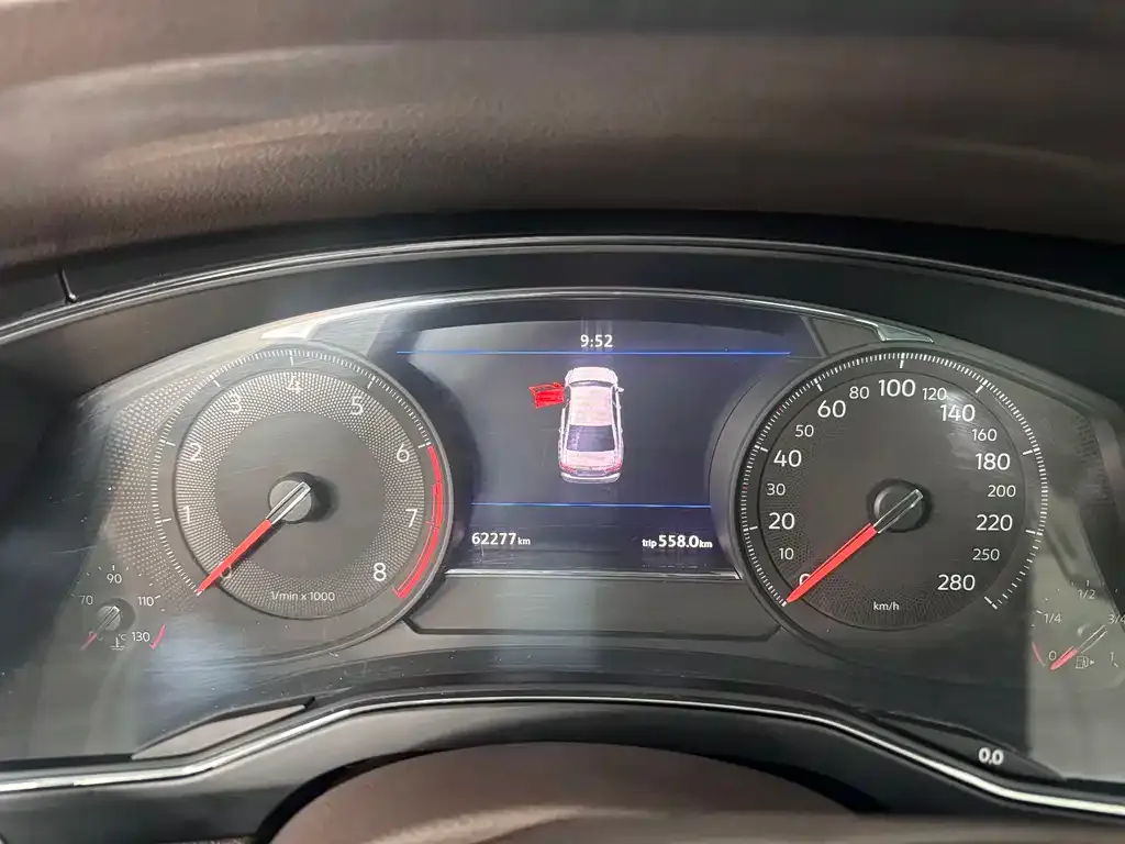 Volkswagen Phideon 2021 из CN, фото 6