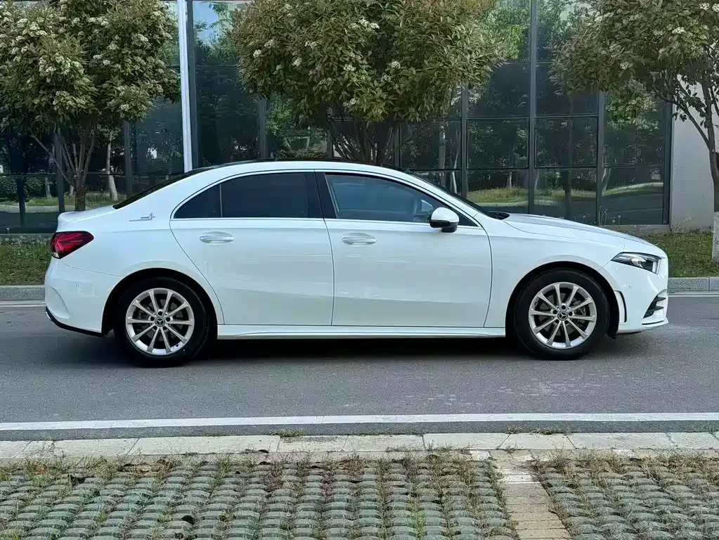 Mercedes-Benz A-Class 2021 из CN, фото 8