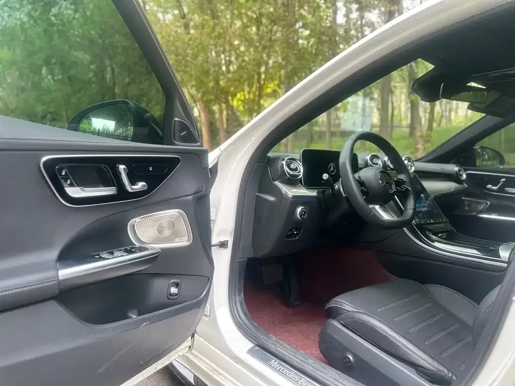 Mercedes-Benz C-Class 2023 из CN, фото 3
