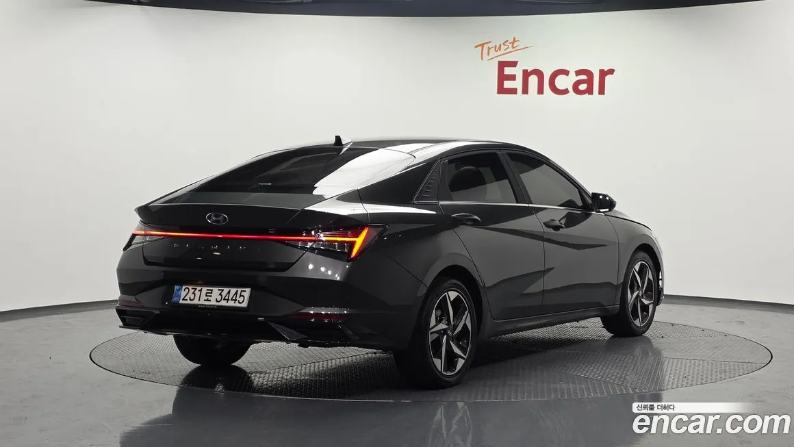 Hyundai AVANTE 2023 из KR, фото 3