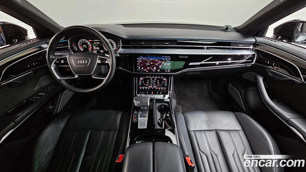 Audi A8 — фото 5