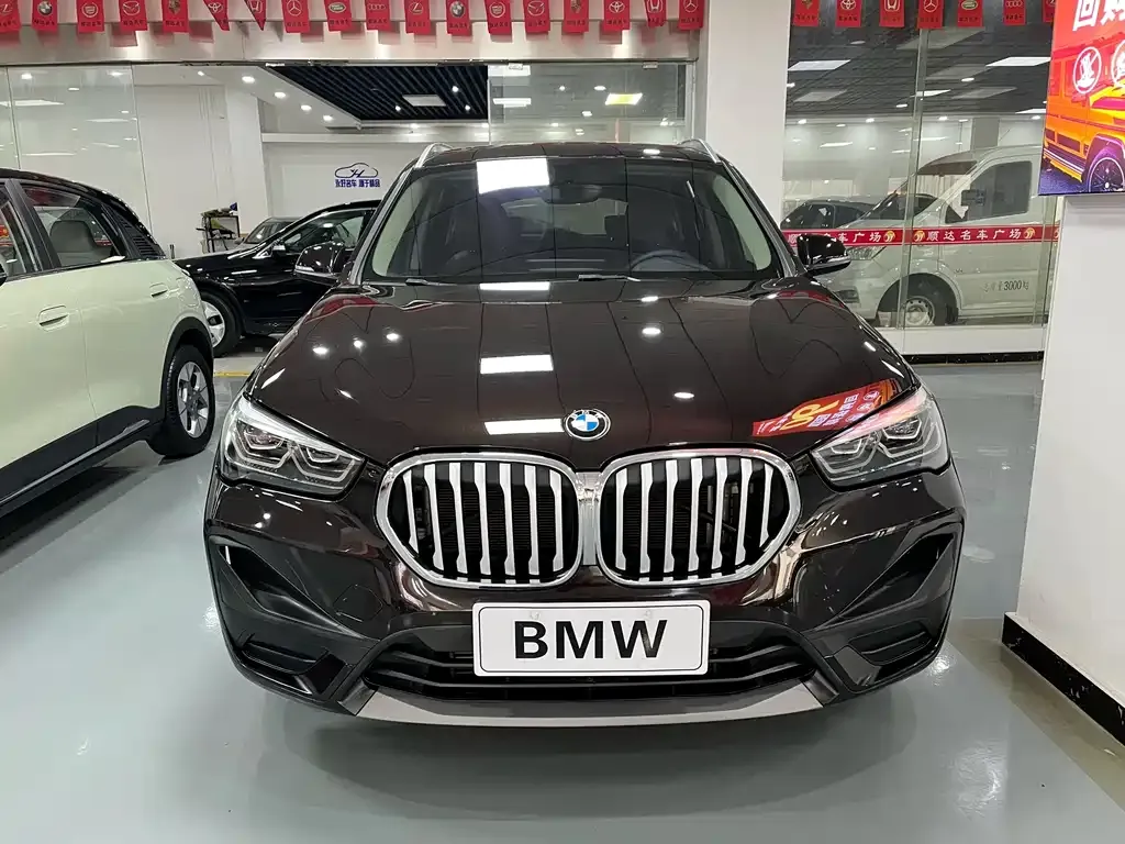BMW X1 — фото 2