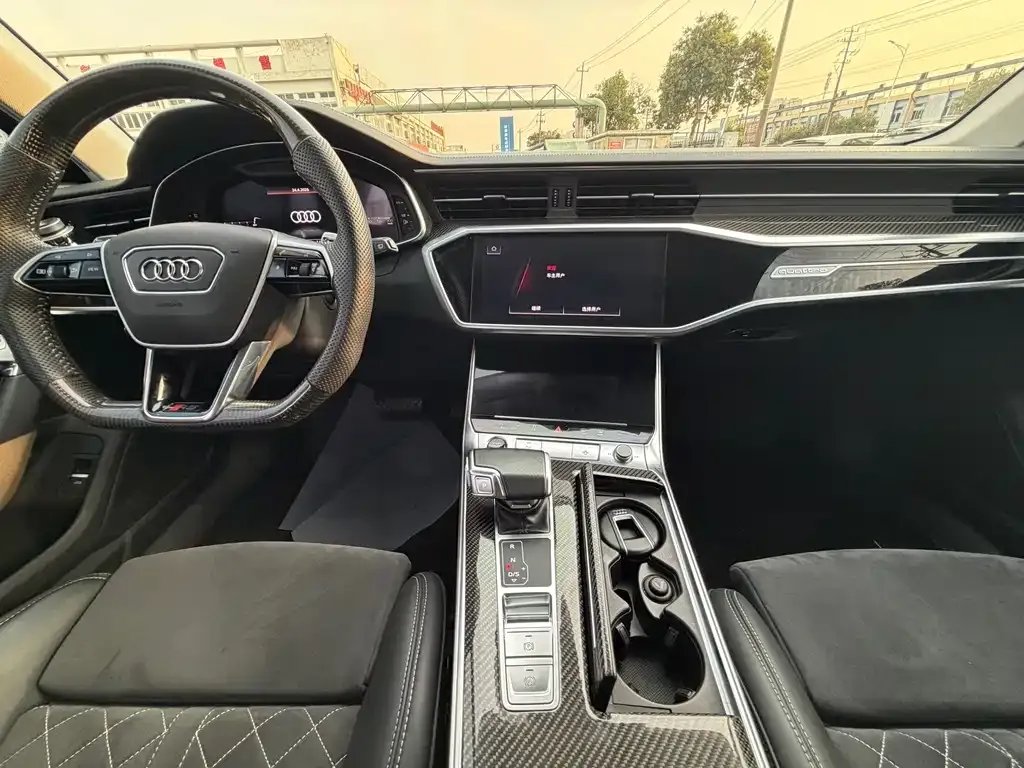 Audi A6 (Import) — фото 6