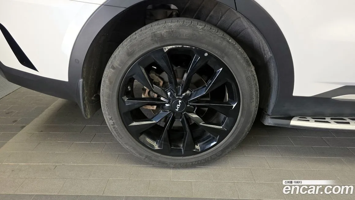 Kia Sorento — фото 7