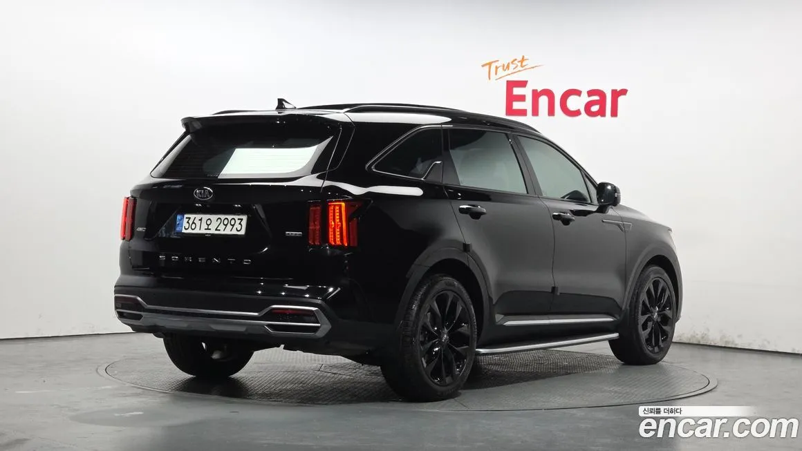 Kia Sorento — фото 7