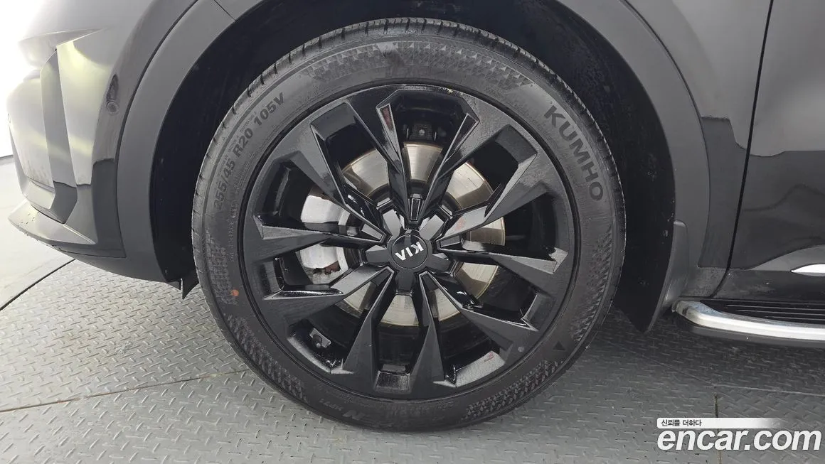 Kia Sorento — фото 8