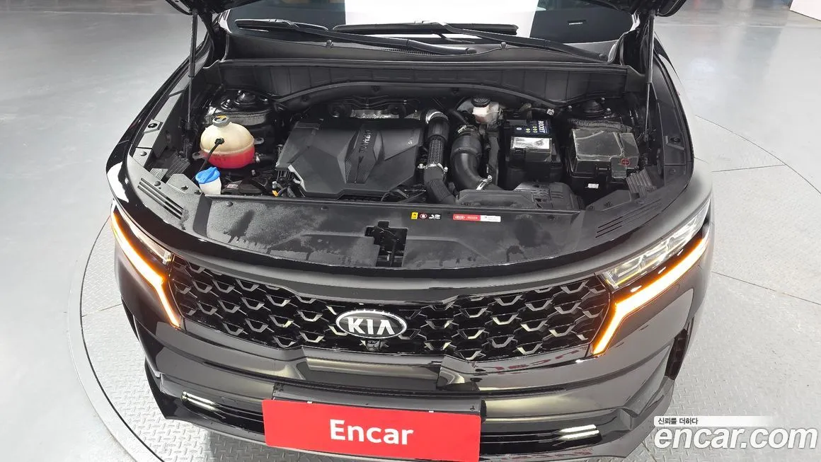 Kia Sorento — фото 6