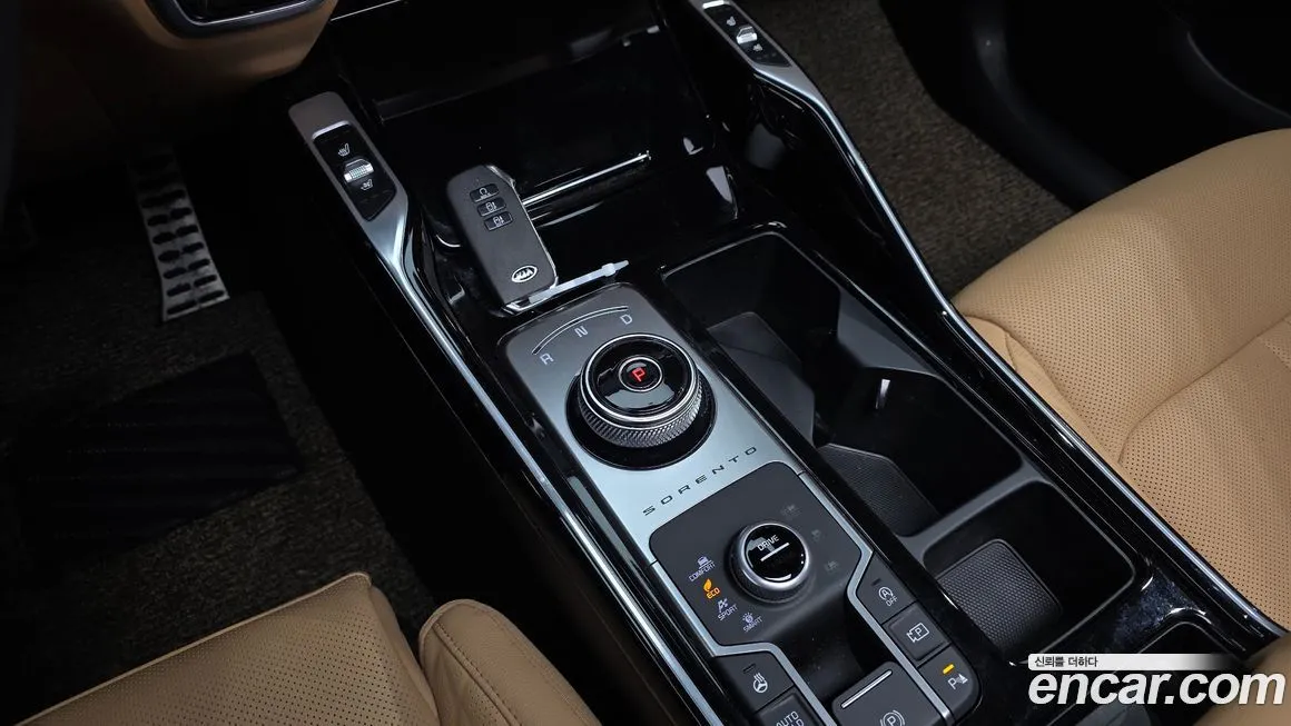 Kia Sorento — фото 5