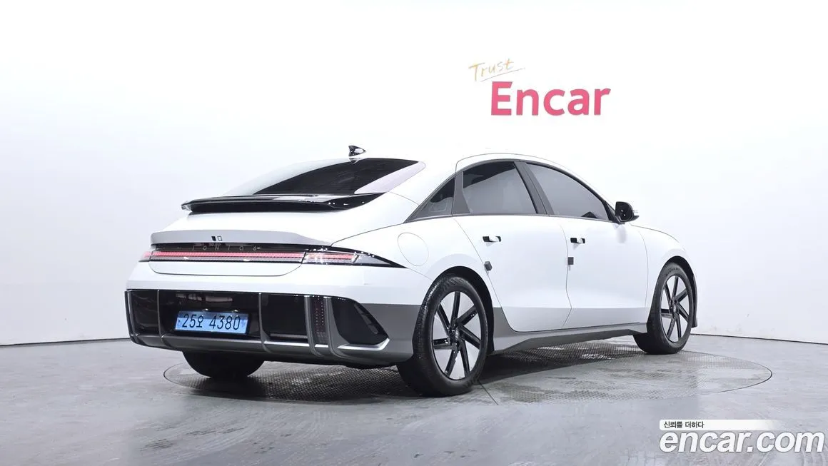 Hyundai Ioniq6 2023 из KR, фото 5