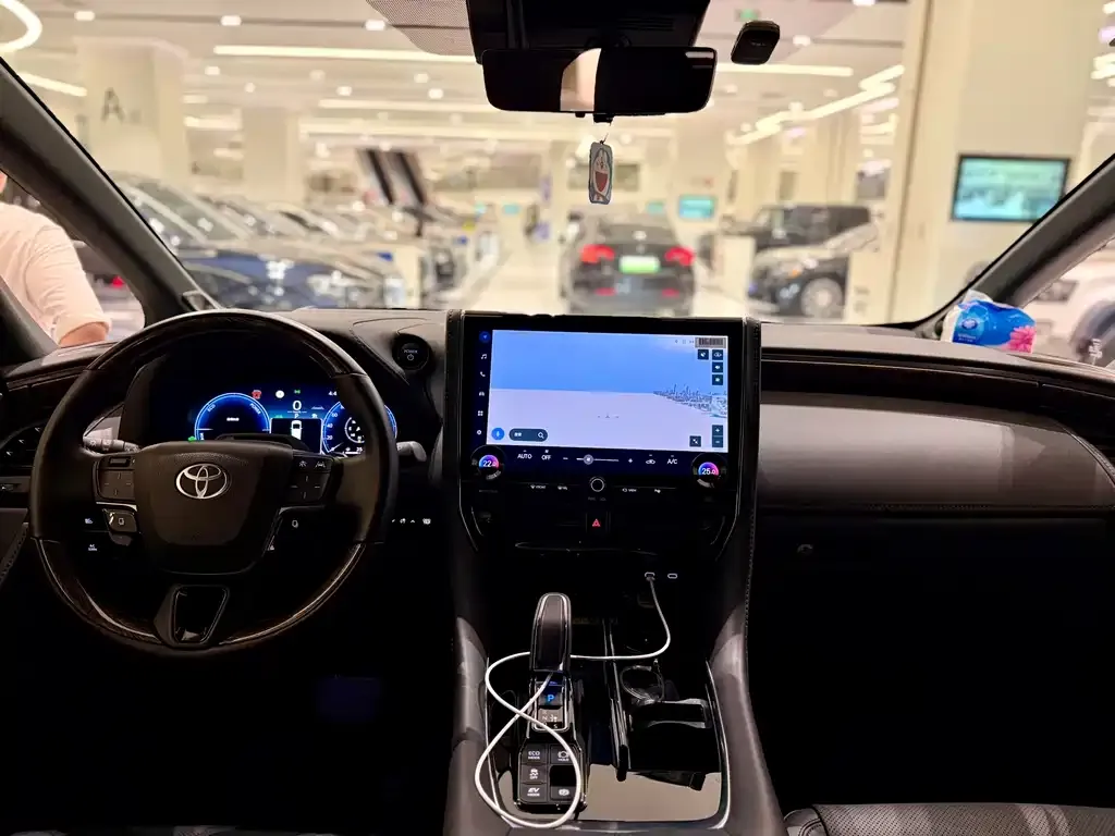Toyota Alphard 2025 из CN, фото 3