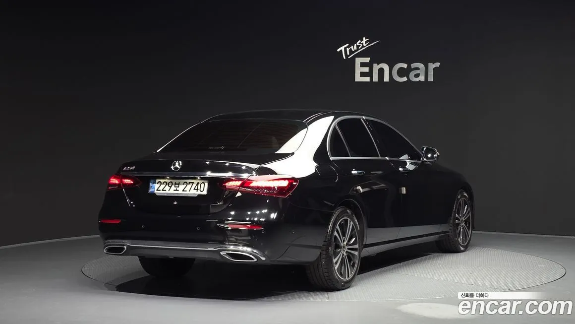 Mercedes-Benz E-Class 2021 из KR, фото 2