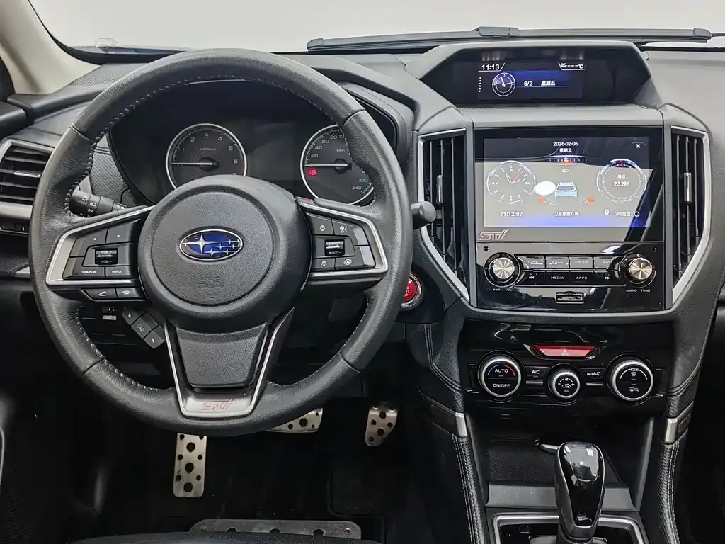 Subaru Forester — фото 10