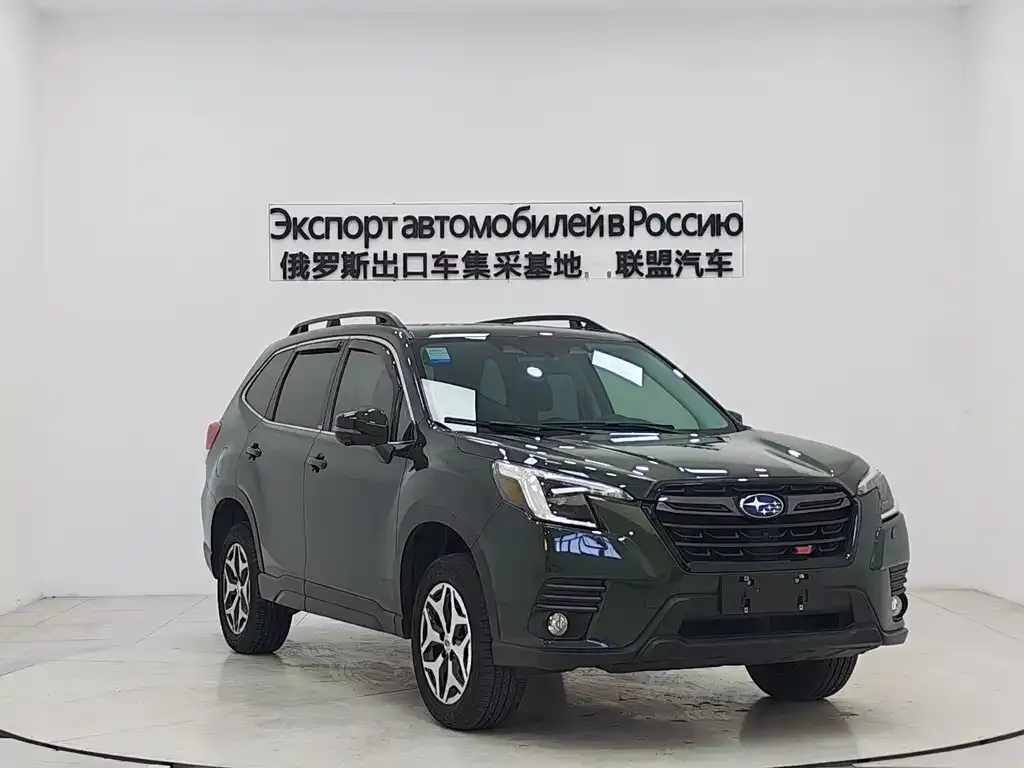 Subaru Forester — фото 8