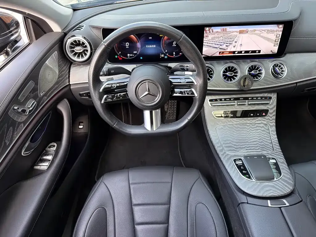 Mercedes-Benz CLS — фото 4