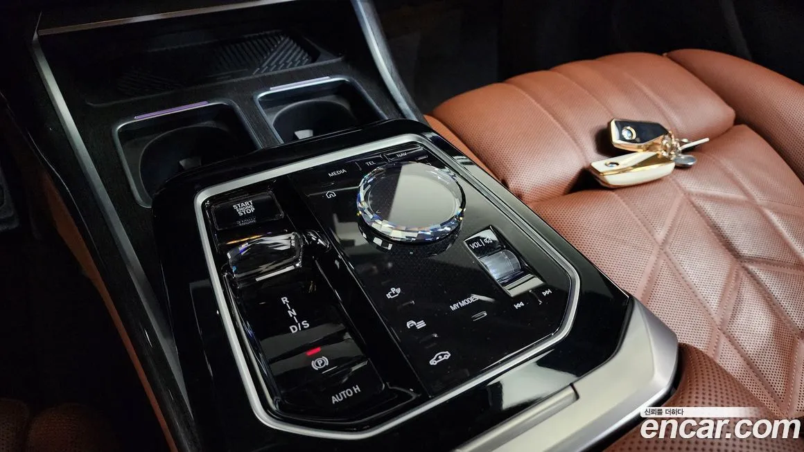 BMW 7-Series 2024 из KR, фото 7
