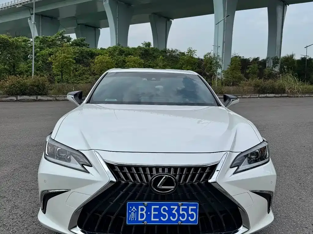 Lexus ES 2022 из CN, фото 9