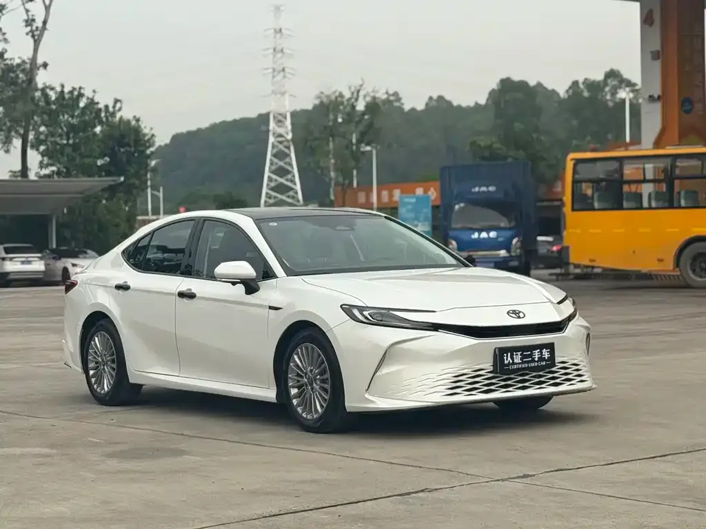 Toyota Camry 2024 из CN, фото 10