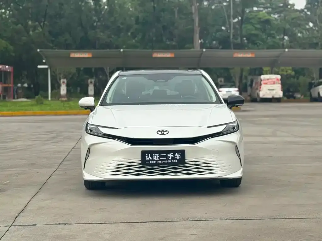 Toyota Camry 2024 из CN, фото 9